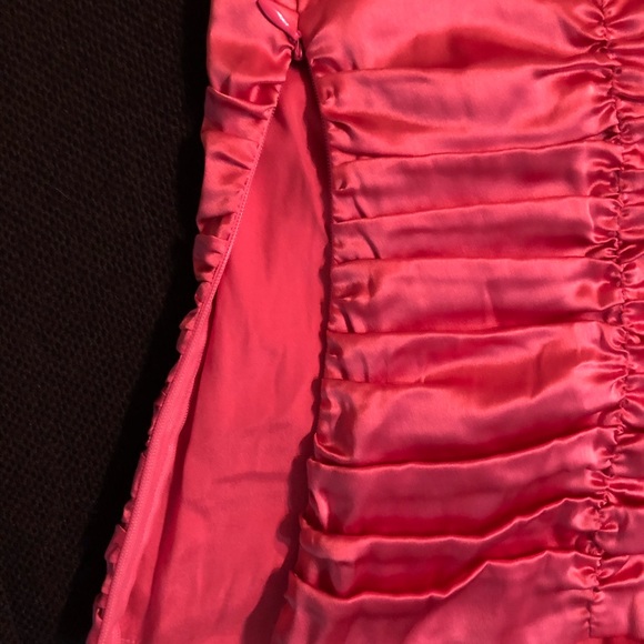 Bebe satin ruche cross back top - Picture 4 of 5